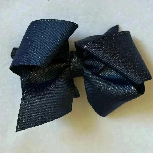 Hair Bows - Picture 7 of 8
